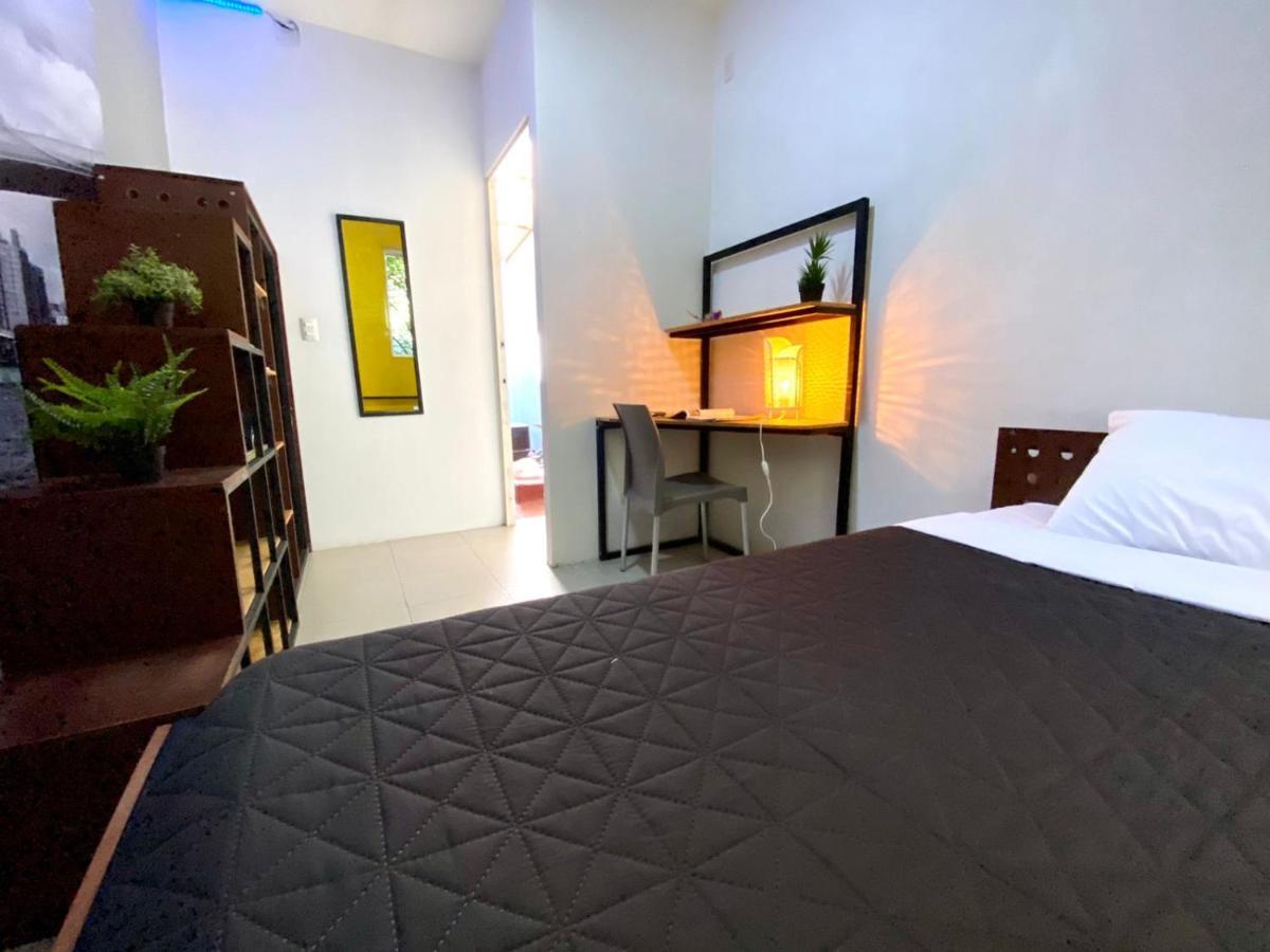 Single Room,1307427697:JPEG